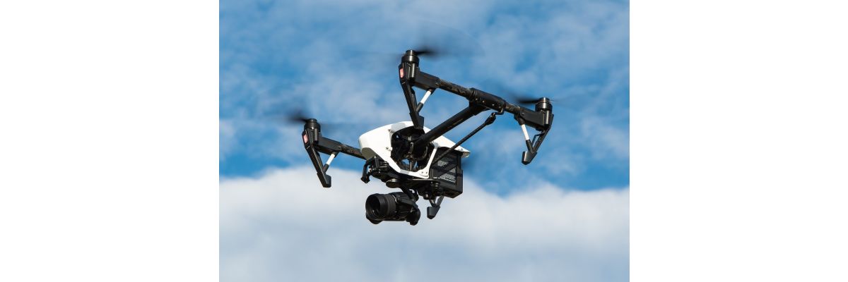 Cannabis Zukunft mit der Drohne Gras liefern – Neuste Innovation - Cannabis Zukunft mit der Drohne: Innovation im Anbau